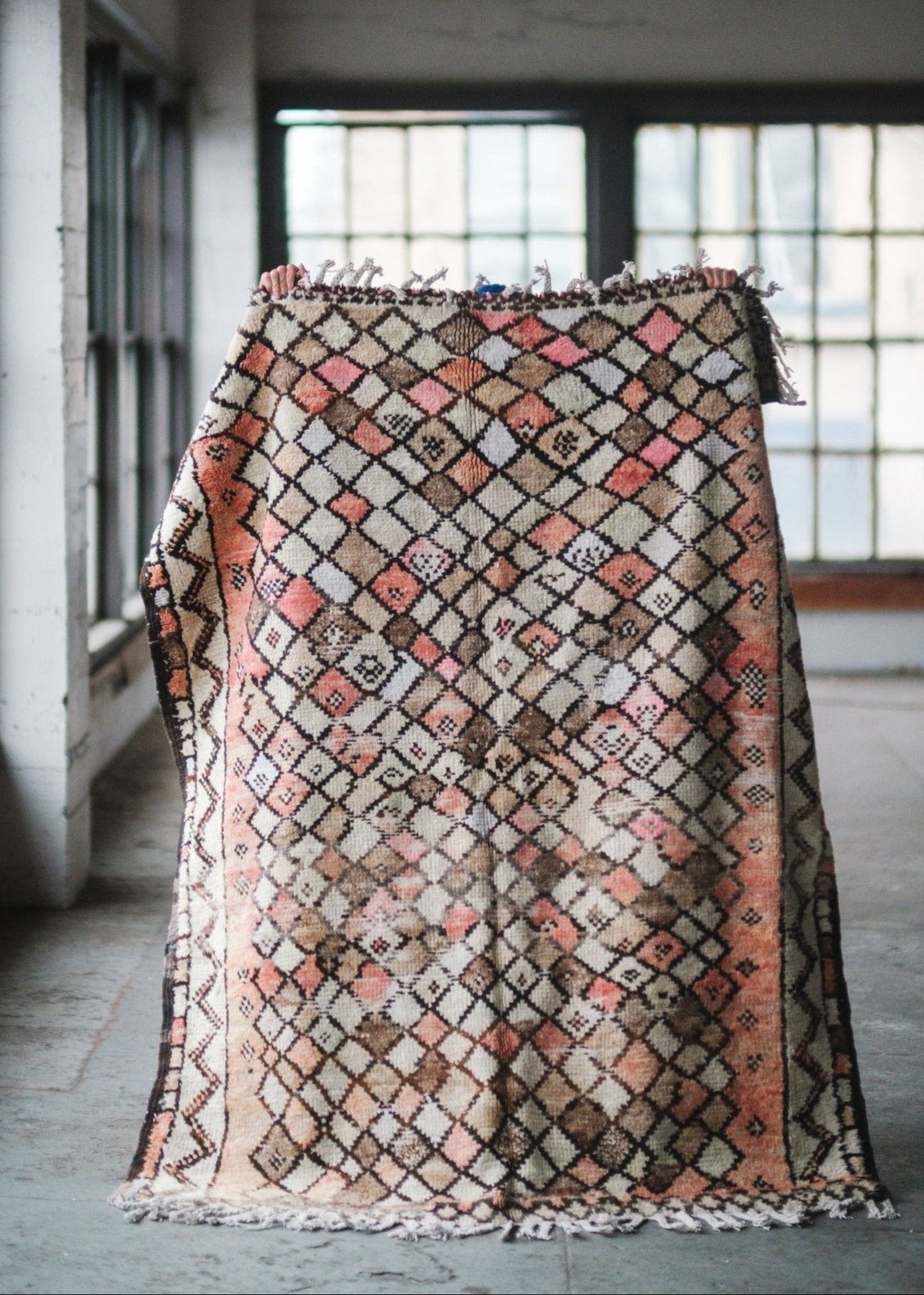Honeycomb Accent Rug - Modern Myth Decor